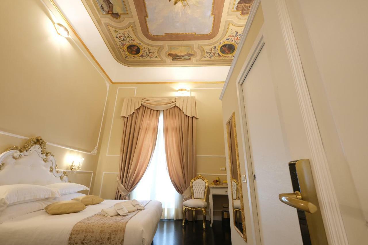 Kingsman Couette-café Florence